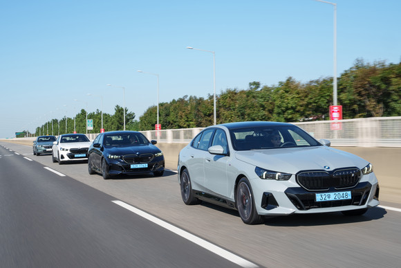 뉴 5시리즈는 2017년 이후 6년 만에 8세대 완전변경 모델이다. ⓒ BMW 코리아