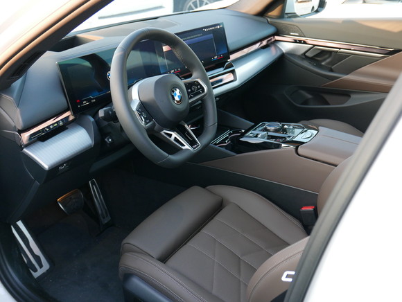 운전자 중심 철학을 기반으로 변화한 실내 디자인. = 노병우 기자