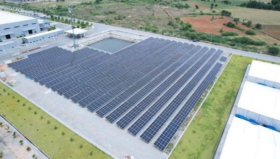 2023년 1월 완공돼 가동 중인 1.6MW 규모의 기아 인디아 태양광 발전시설 전경. ⓒ 기아