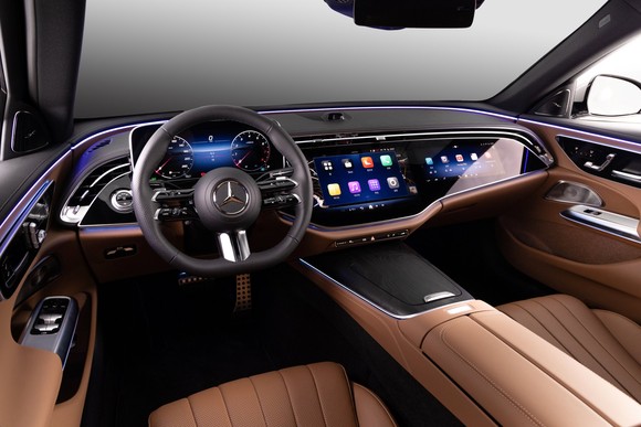 더 뉴 E-클래스 인테리어. ⓒ 메르세데스-벤츠 코리아