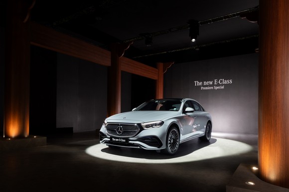 더 뉴 E-클래스. ⓒ 메르세데스-벤츠 코리아