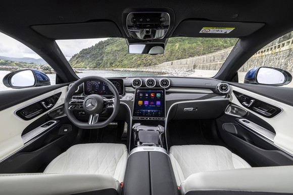 디 올-뉴 메르세데스-벤츠 CLE 쿠페 인테리어. ⓒ 메르세데스-벤츠 코리아