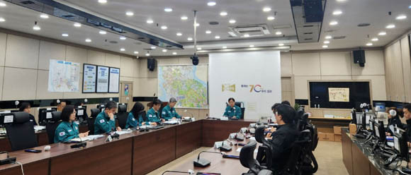 김포시가 지난 23일 긴급회의를 열고 의사 집단행동 상황과 비상의료체계 협력사항에 대해 논의했다. ⓒ 김포시