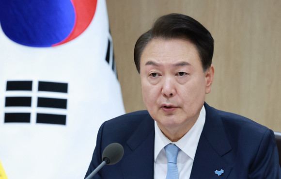 윤 대통령은 "의료체계 정상화를 위한 구체적 방안을 조속히 마련하겠다"고 했다. ⓒ 연합뉴스