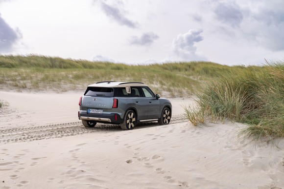 뉴 올-일렉트릭 MINI 컨트리맨. ⓒ MINI 코리아