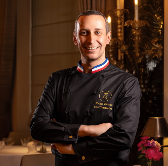 소믈리에 자비에르 투이자(Xavier Thuizat). ⓒ 에어프랑스