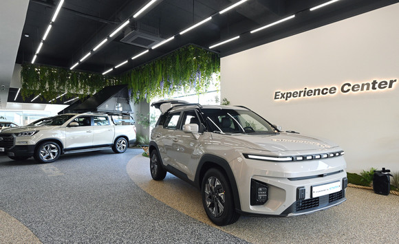 KGM 익스피리언스 센터 일산 내부 모습. ⓒ KG 모빌리티