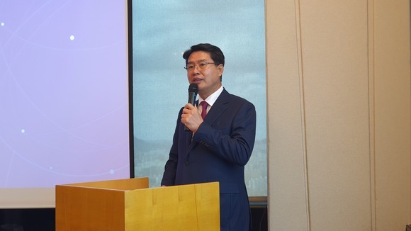 박동석 산일전기 대표이사가 지난 15일 열린 기자간담회에서 프레젠테이션 중인 모습. = 박기훈 기자