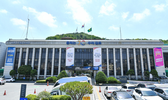 김포시가 김포시에 주민등록지를 두고 있는 전 세대를 대상으로 주민등록 사실조사를 실시한다. ⓒ 김포시