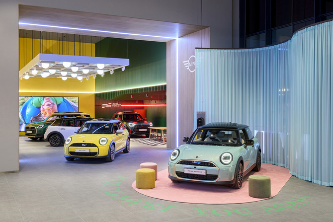 BMW 드라이빙 센터 내 MINI 전시 존. ⓒ BMW 그룹 코리아