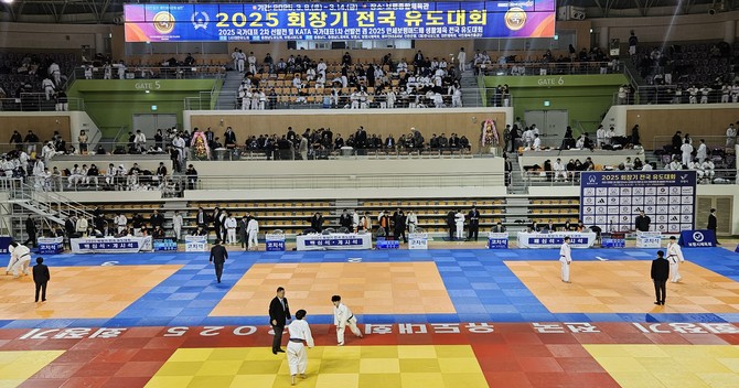 지난 8일 '2025 회장기 전국 유도대회 경기 장면. ⓒ 보령시