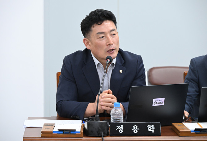 정용학 진주시의원 지역농산물 이용촉진·농산물 직거래 활성화 조례 발의. ⓒ 진주시의회