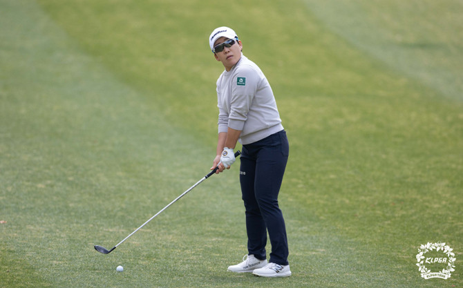 신지애가 두산위브 챔피언십 1라운드에서 늑장 플레이로 '벌타'를 받았다. ⓒ KLPGA