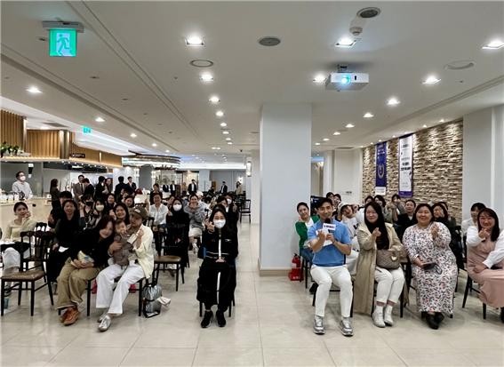 지난 25일 열린 맘스커리어가 주최 '제57회 케이클래스' 행사 현장. ⓒ 맘스커리어