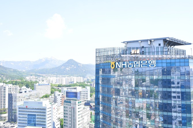 NH농협금융지주가 올해 1분기 당기순이익 7140억원을 기록하며 전년 동기 대비 10.7% 증가했다. ⓒ 농협은행