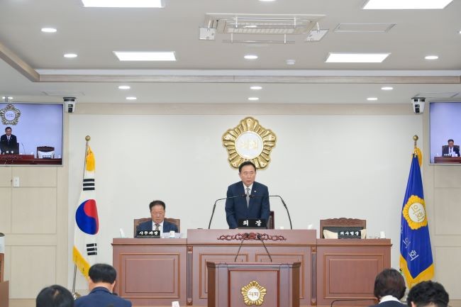 영덕군의회는 10일부터 23일까지 14일간의 의사일정으로 제315회 제1차 정례회를 개회했다. ⓒ 영덕군의회