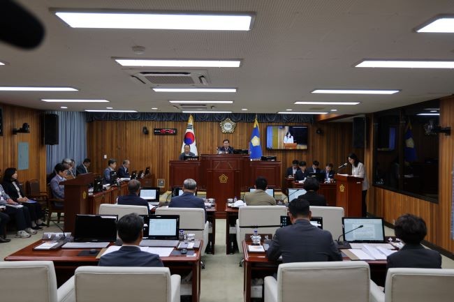 울진군의회는 10일부터 20일까지 11일간 일정으로 제285회 제1차 정례회를 개회했다. ⓒ 울진군의회