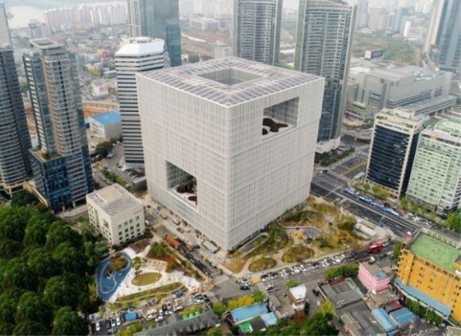 서울 용산구 아모레퍼시픽 본사 전경. ⓒ 아모레퍼시픽