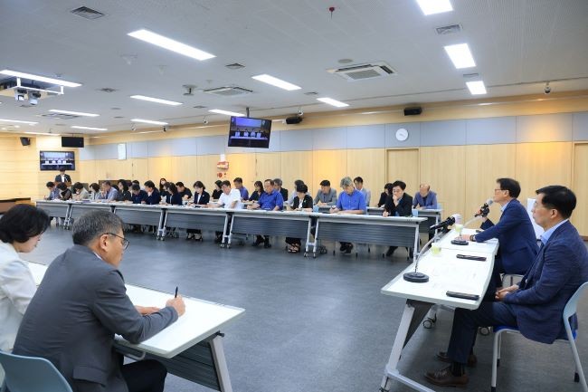 대구 수성구는 민생경제 회복과 지역경제 활성화를 위한 '민생회복 소비쿠폰' 지급에 앞서 지난 16일부터 전담 조직을 운영하며, 구민 편의 증진에 만전을 기하고 있다. ⓒ 대구 수성구