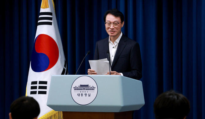 이규연 홍보수석은 "대통령실의 '쌍방향 브리핑제'가 기자들에 대한 악성 댓글이나 비방 등 부작용이 일부에서 나타나고 있다"며 "왜곡되도록 유포할 경우 불이익이 있을 수 있다"고 했다. ⓒ 연합뉴스