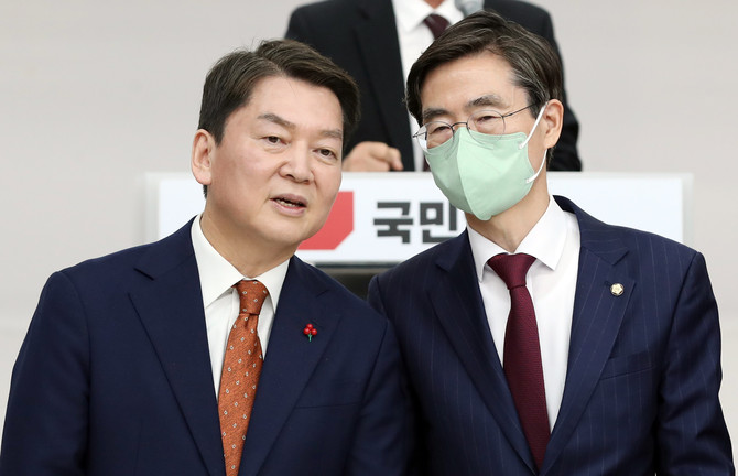 국민의힘 당권 주자들이 인적쇄신을 포함한 혁신을 두고 명확한 입장 차이를 보이고 있다. 이에 후보자간 단일화 가능성도 제기된다. ⓒ 연합뉴스