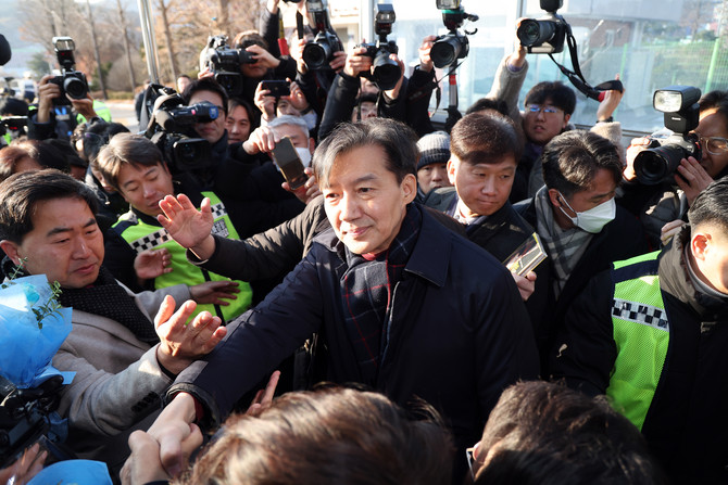 지난해 12월16일 조국 조국혁신당 전 대표가 서울구치소로 향하고 있다. © 연합뉴스