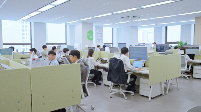 지난 2009년 설립된 유안에이치알은 금융권 컨택센터 운영을 중심으로 △인재파견 △물류 △시설관리 등 다양한 아웃소싱 서비스를 전개하고 있다. ⓒ 유안에이치알