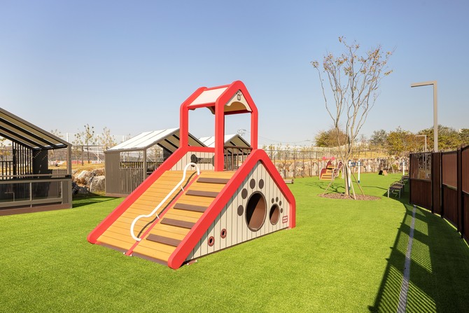 기아 인증중고차 센터 및 PBV 익스피리언스 센터 부지에 조성된 반려견 놀이터. ⓒ 기아