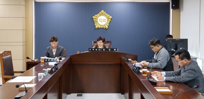 당진의회 제124회당진시의회임시회 의회운영위원회(폐회중). ⓒ 의회사무국