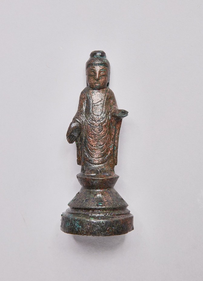 의곡사지 출토 금동불입상. ⓒ 함안군