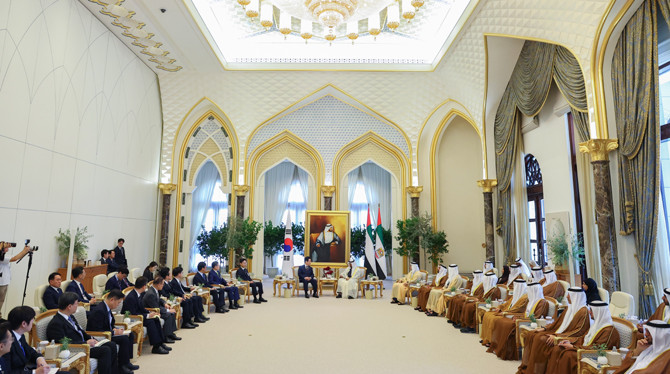 이 대툥령은 "한국은 UAE와 100년 동행을 위해 전방위적으로 협력할 준비가 돼 있다"고 했다. ⓒ 연합뉴스