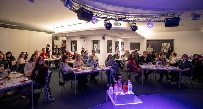 현지 시간 22일 독일 베를린에서 주독일한국문화원이 주관하는 '김치의 날' 행사와 연계해 충남 전통주 홍보 행사를 개최하고 있다. ⓒ 충남도