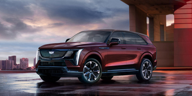 에스컬레이드 IQ는 국내에 최초로 소개되는 풀사이즈 전기 SUV다. ⓒ 캐딜락코리아