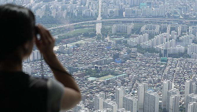 서울 남산에서 바라본 서울 도심 아파트 모습. © 연합뉴스