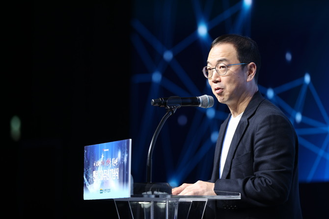 벤처기업협회 송병준 회장이 인사말을 전하고 있다. © 벤처기업협회