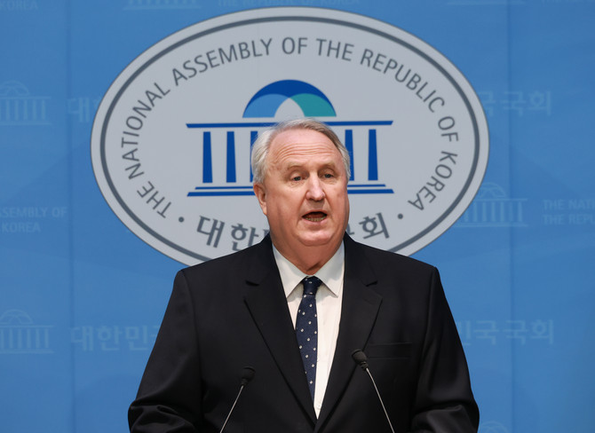 인요한 국민의힘 의원이 10일 국회의원직에서 사퇴하겠다고 밝혔다. 임기를 시작한 지 1년 6개월 만이다. © 연합뉴스