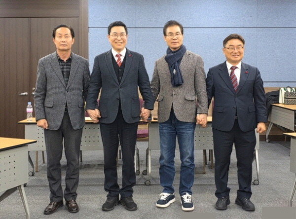 (왼쪽부터) 최병헌 예비후보, 김영곤 예비후보, 김상권 예비후보, 권순기 예비후보. ⓒ 프라임경제