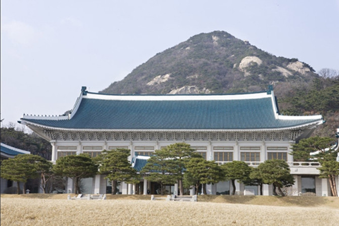 청와대가 국민신문고를 통해 지난해 6월4일부터 12월31일까지 접수된 민원 분석 결과를 공개했다. ⓒ 연합뉴스