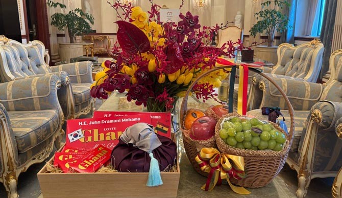 청와대는 마하마 가나 대통령의 숙소에 특별 제작한 '가나 초콜릿'을 비치했다. ⓒ 연합뉴스