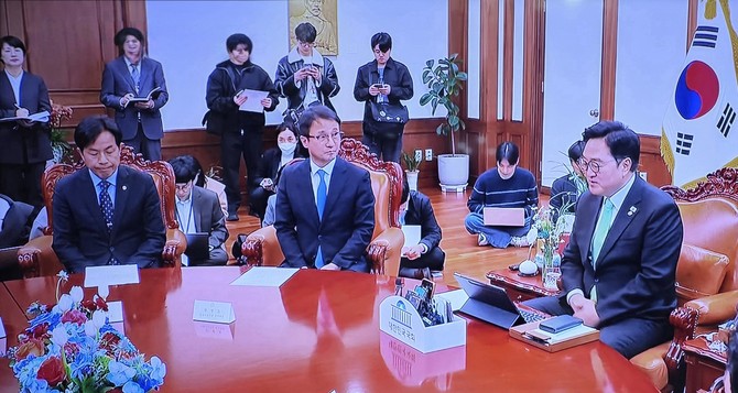 국회 연석회의에서도 행정수도 의제가 빠졌다. ⓒ kbs뉴스 캡처