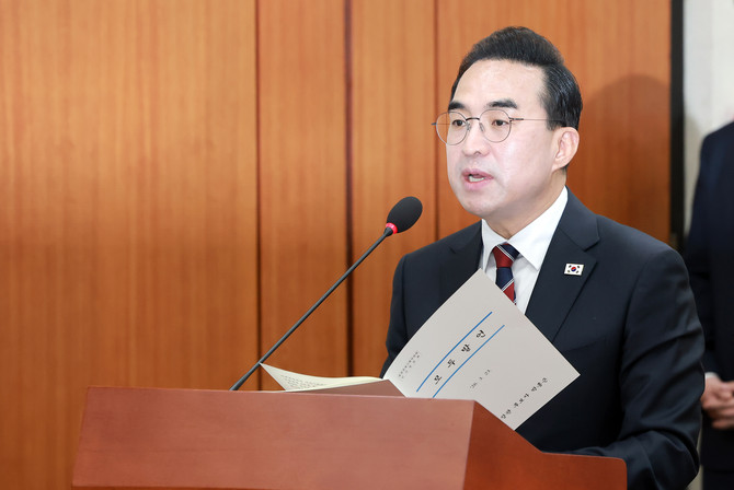 박홍근 기획예산처 장관 후보자가 국회 재정경제기획위원회에서 열린 인사청문회에서 인사말하고 있다. ⓒ 연합뉴스