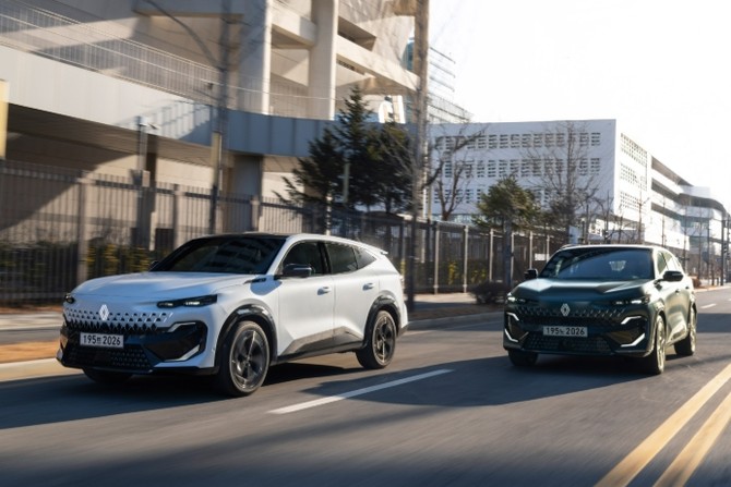 르노 글로벌 플래그십 모델 '필랑트(Renault FILANTE)' 주행 사진. ⓒ르노코리아