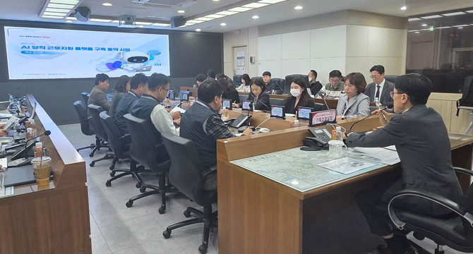 창원시가 'AI 당직근무지원 플랫폼 구축 사업' 착수보고회를 개최하고 있다. ⓒ 창원시