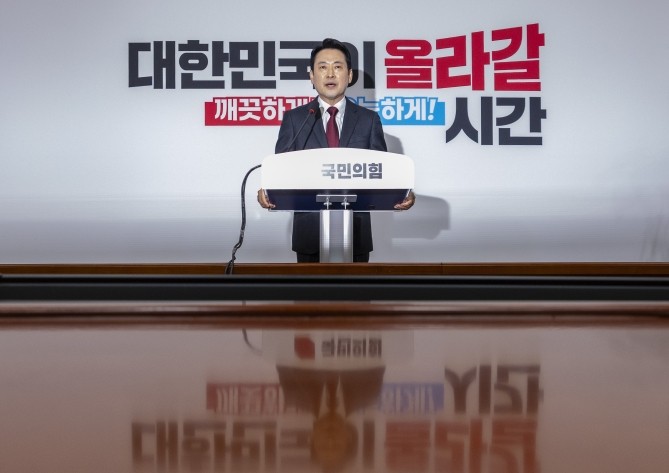 장동혁 국민의힘 대표가 20일 국회에서 방미 성과 기자회견을 하고 있다. ⓒ 연합뉴스
