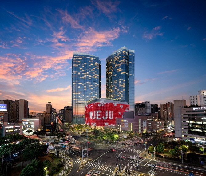 제주 드림타워 복합리조트 전경. © 롯데관광개발