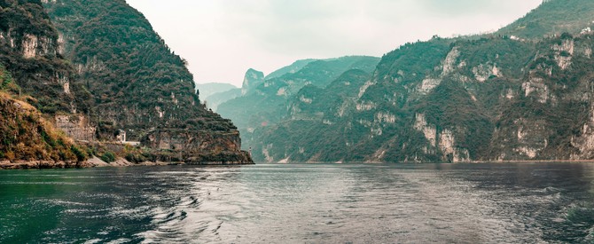 중국 이창 일대 장강(长江) 전경. ⓒ 사진 출처 Unsplash