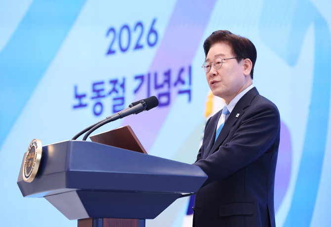 이 대통령은 1일 노동절 노사정 주요 인사 및 다양한 직종·세대의 노동자를 영빈관에 초청해 '2026 노동절 기념식'을 개최했다. ⓒ 연합뉴스