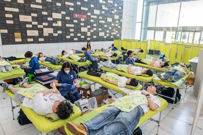 지난 18일 대구보건대학교에서 교내에서 '제28회 대구보건대학인의 헌혈 사랑 나눔 축제'가 열리고 있다. ⓒ 대구보건대학교