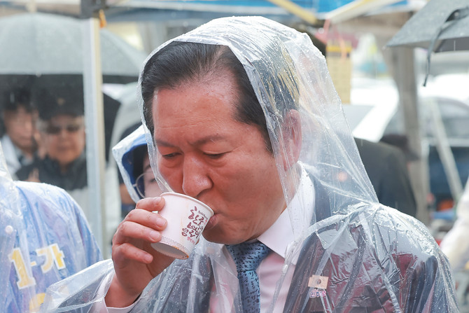 여주한글시장을 방문한 정청래 대표. ⓒ 연합뉴스