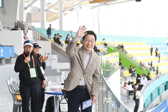 임종식 경북교육감 후보는 학교 안팎의 체육 자원을 더 촘촘히 연결해, 모든 학생이 건강한 몸과 바른 마음으로 각자의 꿈을 키우는 더 따뜻한 경북교육을 반드시 완성하겠다고 밝혔다. ⓒ 임종식 선거사무실